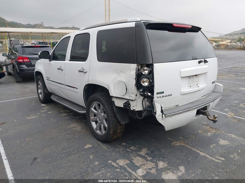 2011 GMC Yukon Denali