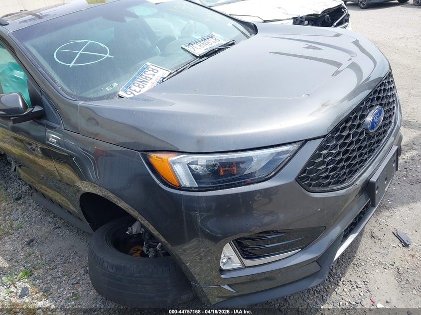 2020 Ford Edge St Line