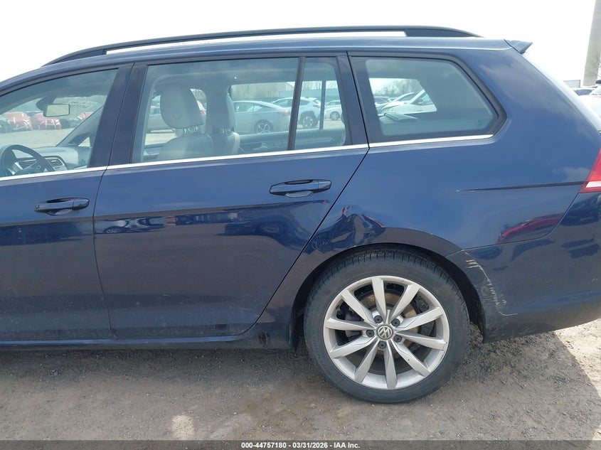 2015 Volkswagen Golf Sportwagen Tsi Se 4-Door VIN: 3VWC17AU7FM512314 Lot: 44757180