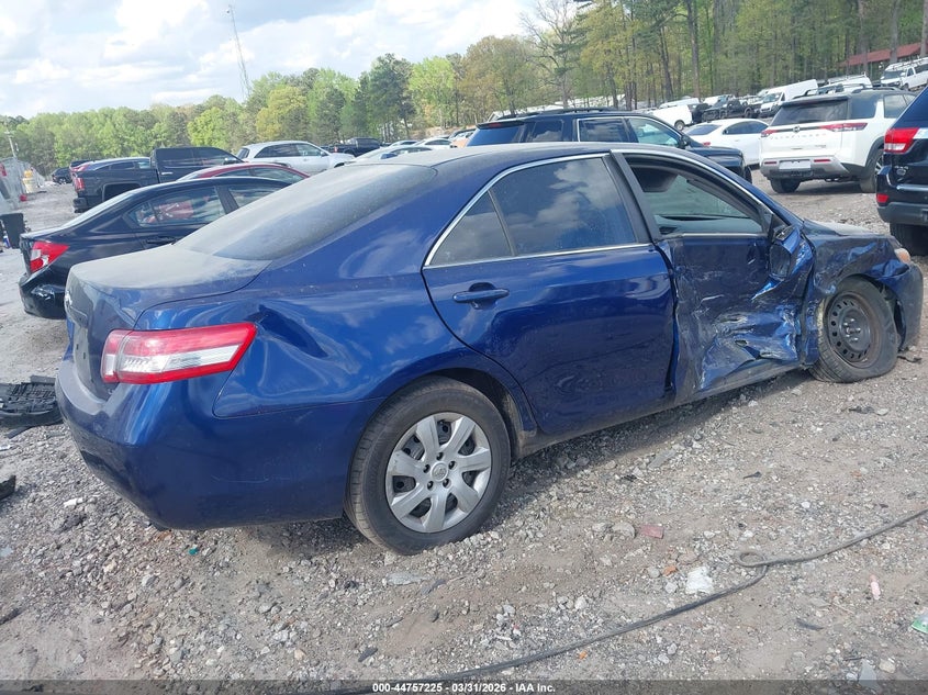 2010 Toyota Camry Le