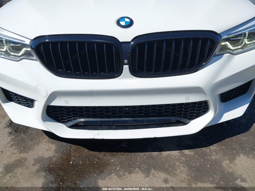 VIN: WBSJF0C57KB284544 2019 BMW M5