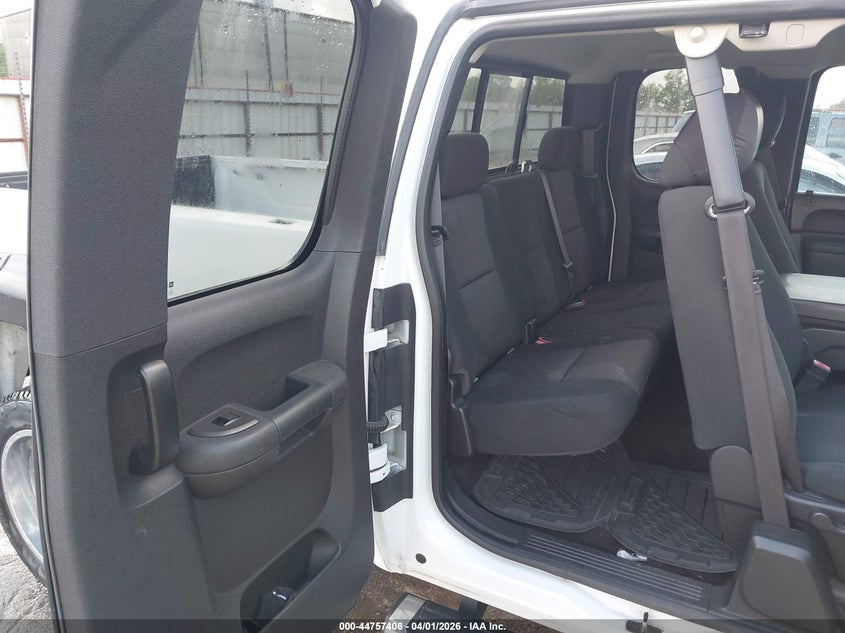 2013 GMC SIERRA PICKUP 5.3L V-8 VVT, 315HP