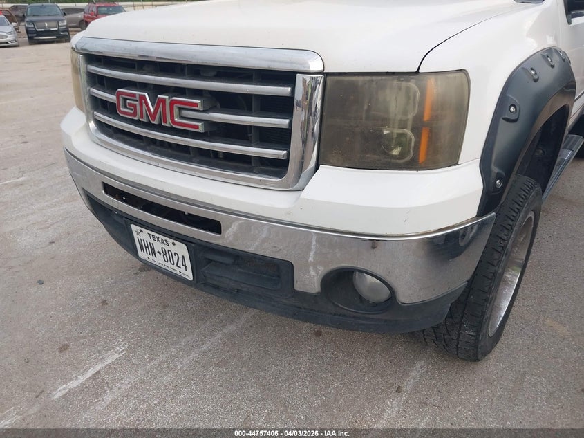 2013 GMC SIERRA PICKUP 5.3L V-8 VVT, 315HP