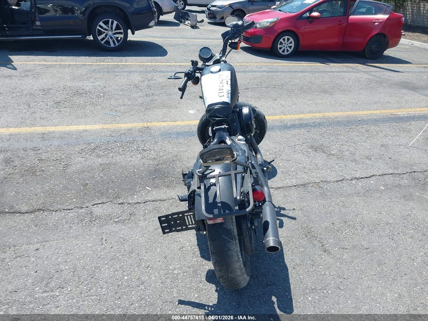 2017 Harley-Davidson Xl883 Iron 883 VIN: 1HD4LE234HC422732 Lot: 44757413