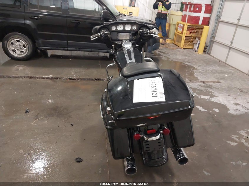 2015 Harley-Davidson Flhx Street Glide VIN: 1HD1KBM18FB679511 Lot: 44757421