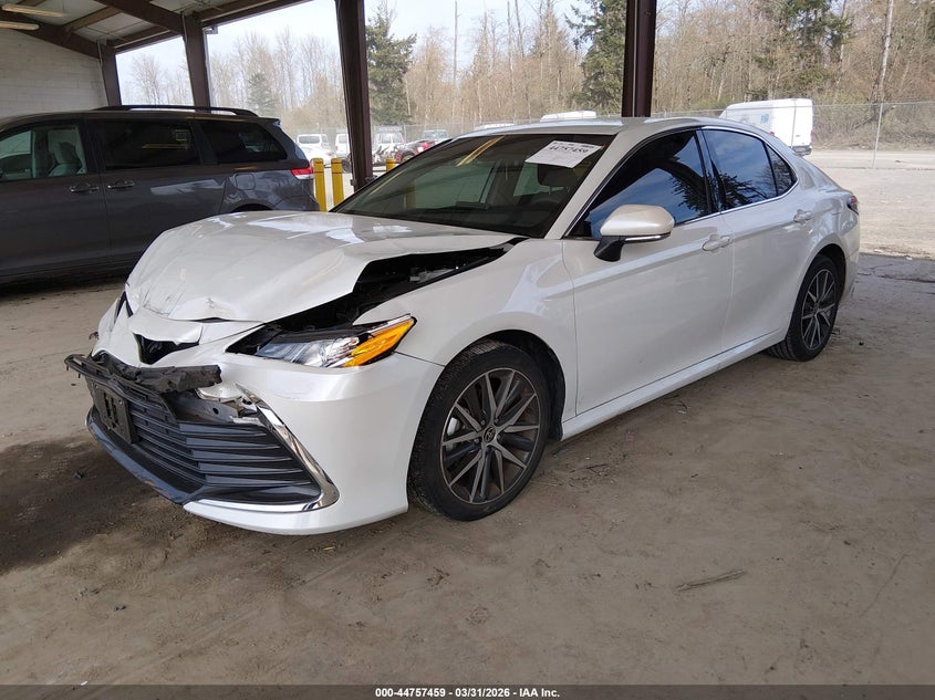 2022 Toyota Camry Xle