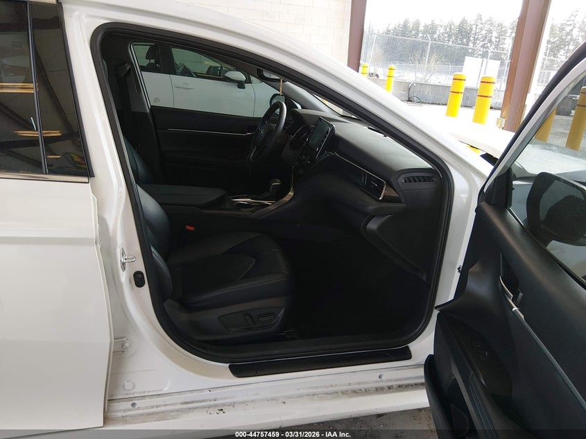 2022 Toyota Camry Xle