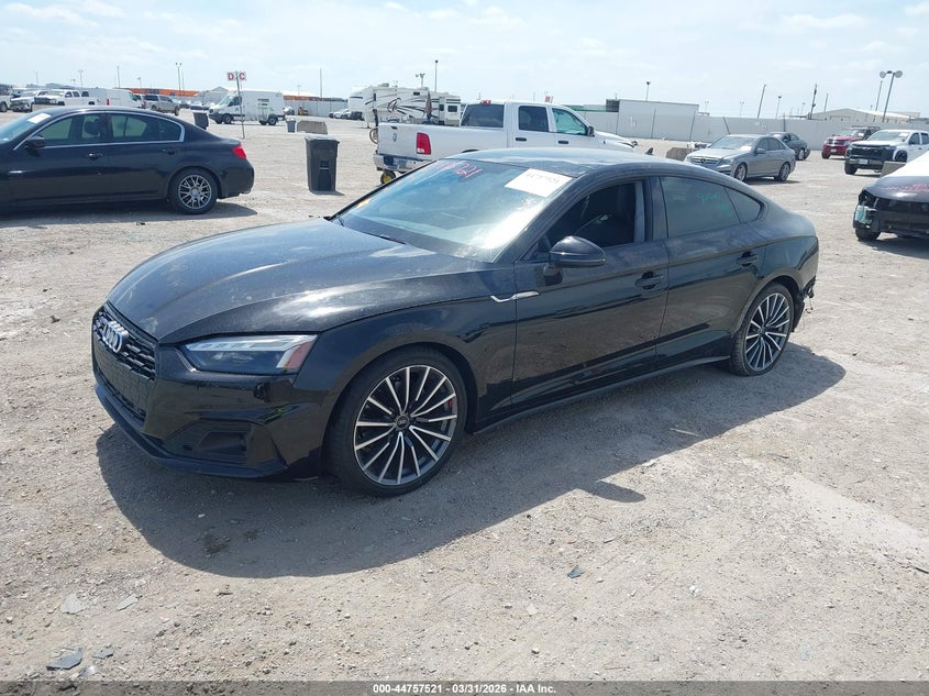 Vin: waucbcf52na005565, lot: 45254716, audi a5 sportback premium plus 40 tfsi quattro s tronic 20222
