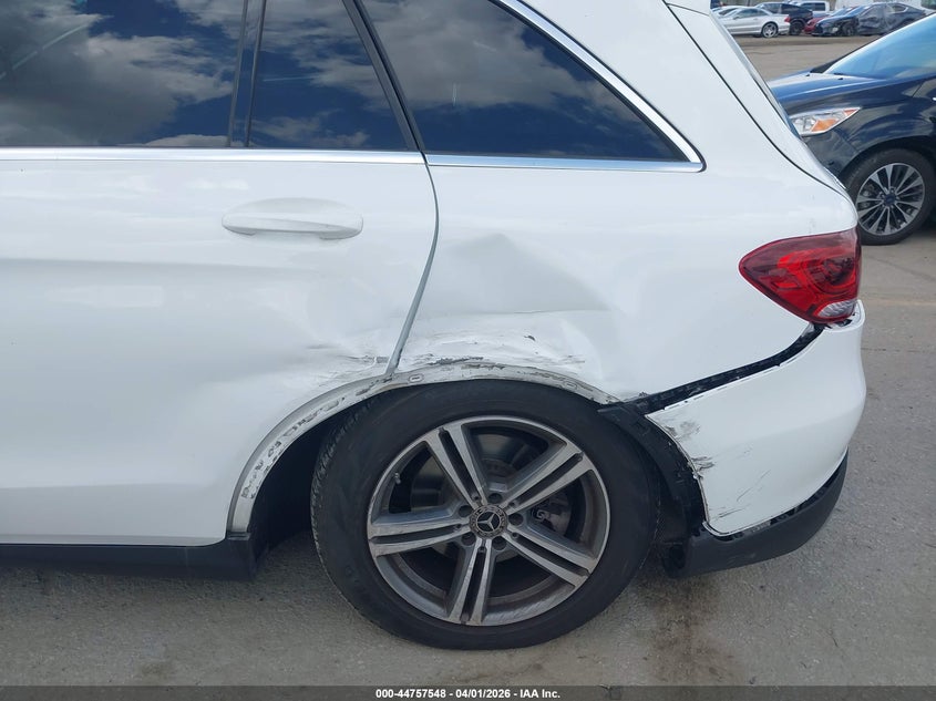 MERCEDES-BENZ GLC 300 2020 VIN WDC0G8DB1LF750458