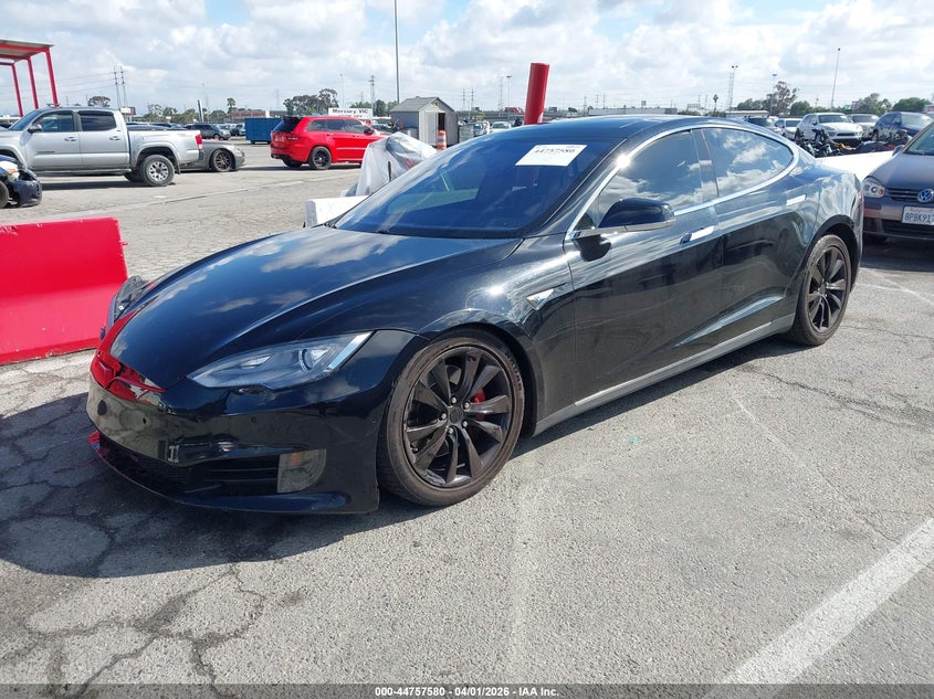 2015 TESLA MODEL S auction photo 2
