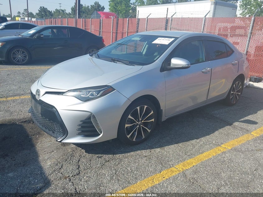 2018 Toyota Corolla Se 2T1BURHE7JC021968 photo 1