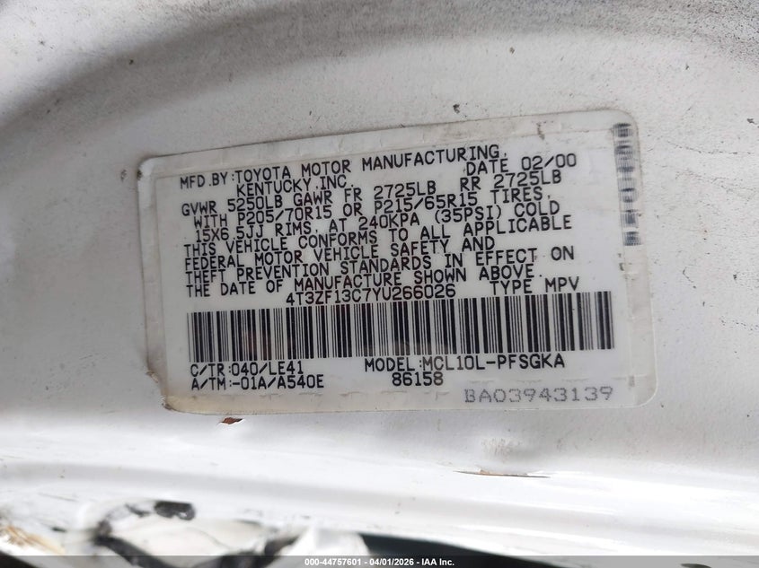 2000 Toyota Sienna Xle VIN: 4T3ZF13C7YU266026 Lot: 44757601