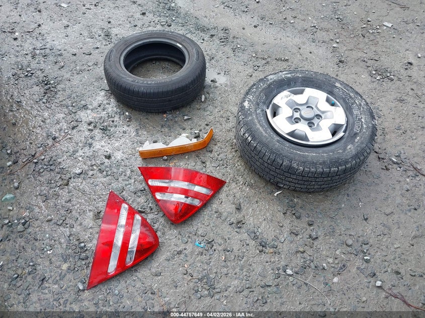 2002 Chevrolet Blazer Ls VIN: 1GNDT13W82K118701 Lot: 44757649