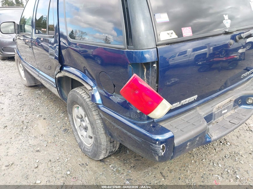 2002 Chevrolet Blazer Ls VIN: 1GNDT13W82K118701 Lot: 44757649