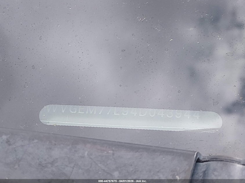 2004 Volkswagen Touareg V8 VIN: WVGEM77L94D043944 Lot: 44757675