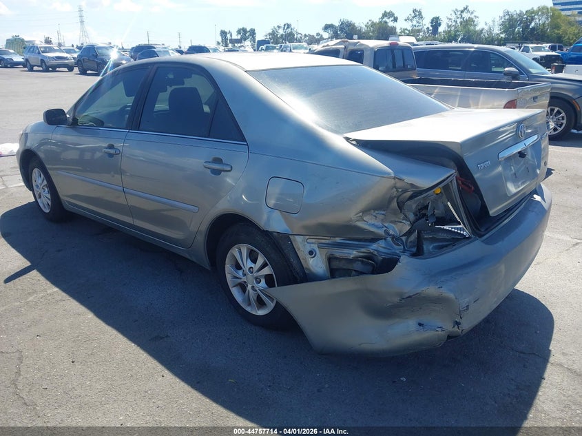 2005 Toyota Camry Le V6