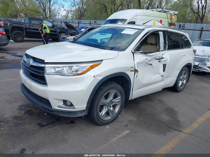 2016 Toyota Highlander Limited Platinum V6