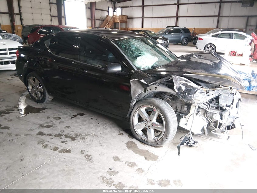 2011 Dodge Avenger Lux