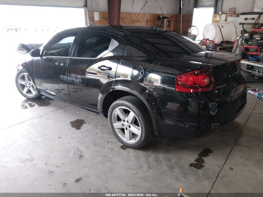 2011 Dodge Avenger Lux