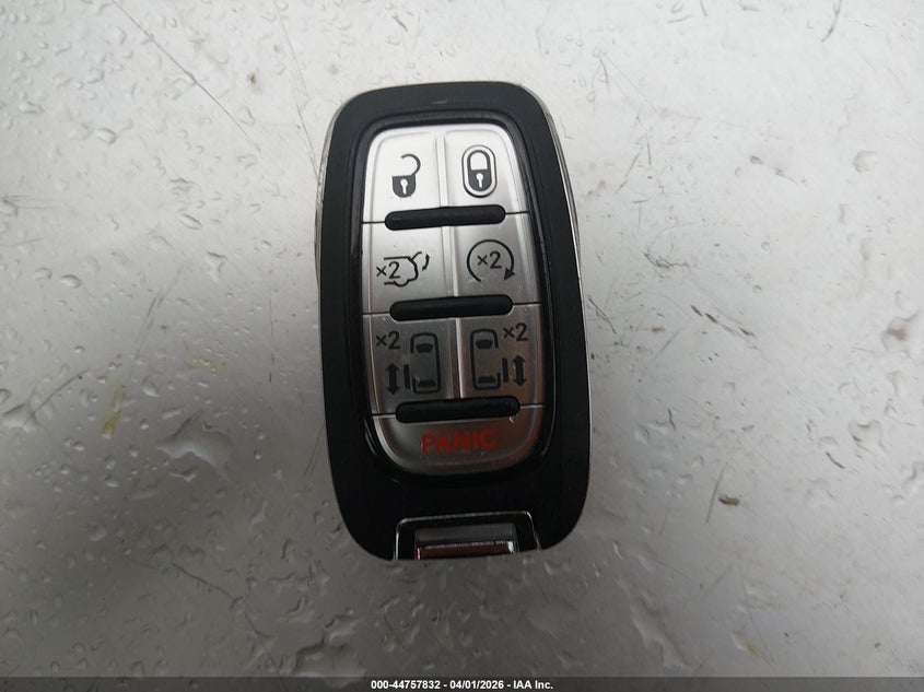 CHRYSLER PACIFICA - zdjęcie 11