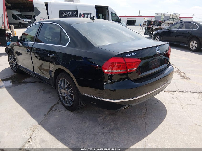 2012 Volkswagen Passat 2.0 2.0L Tdi Sel Premium black Lot 111044757864 Vin 1VWCN7A36CC106789