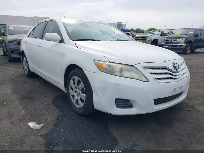2011 Toyota Camry Le
