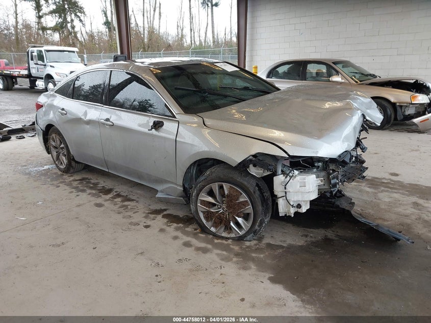 2021 Toyota Avalon Xle
