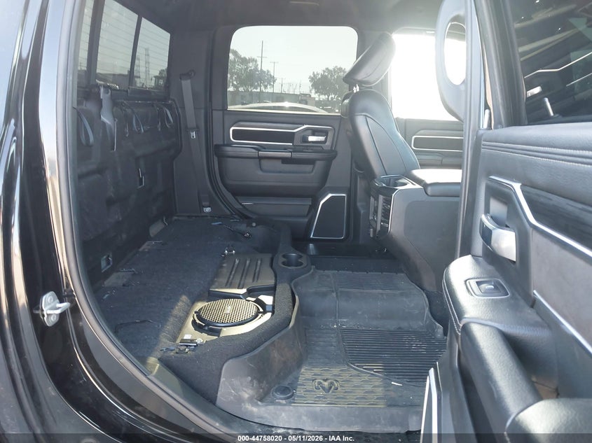 2023 Ram 3500 Laramie 4X4 8' Box VIN: 3C63RRJL9PG583908 Lot: 44758020