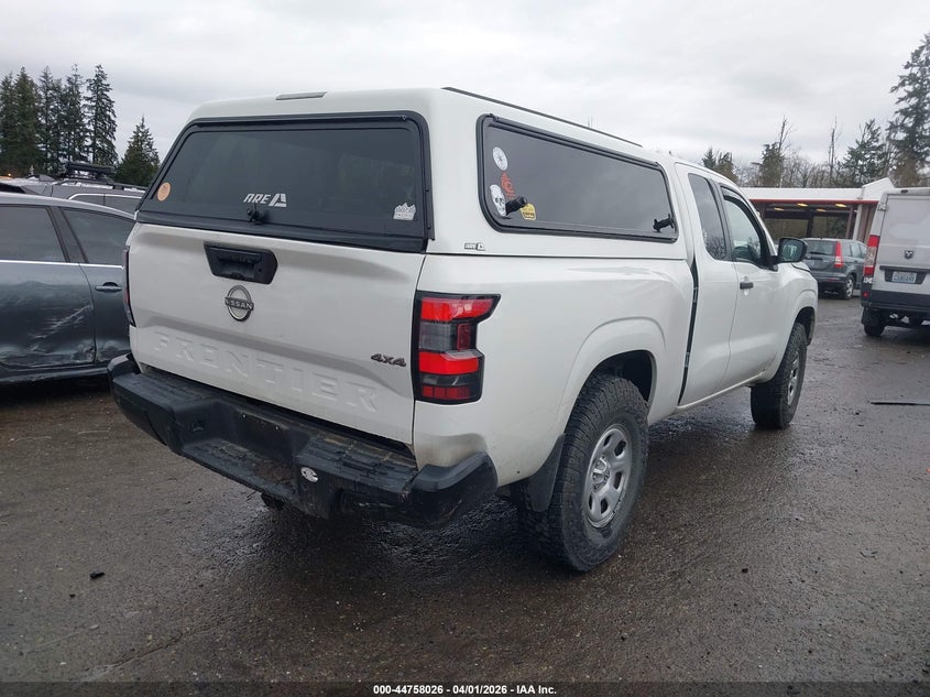 2022 Nissan Frontier King Cab S 4X4