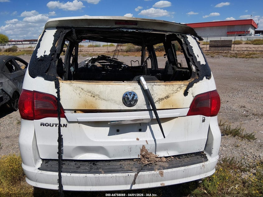 2009 Volkswagen Routan S VIN: 2V8HW44199R543740 Lot: 44758069