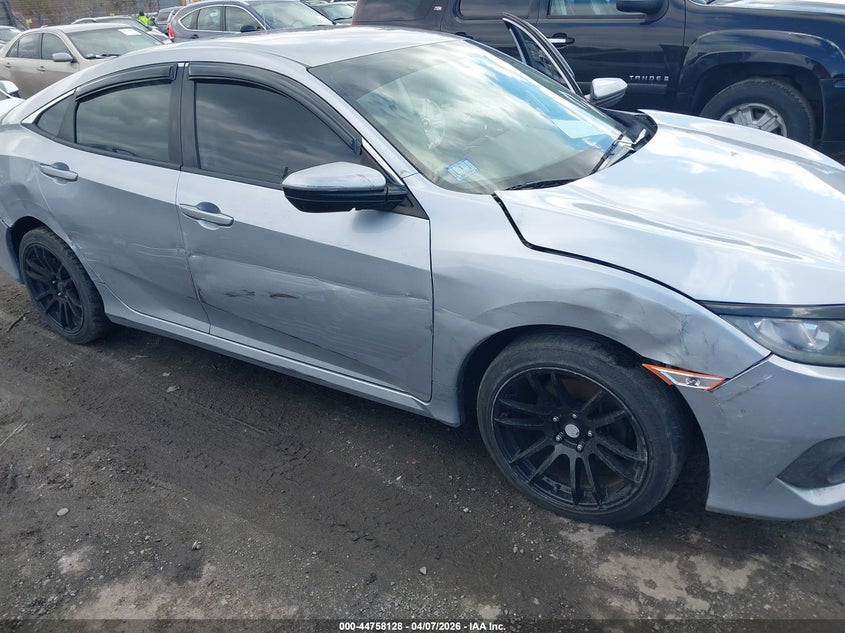 2017 HONDA CIVIC auction photo 6