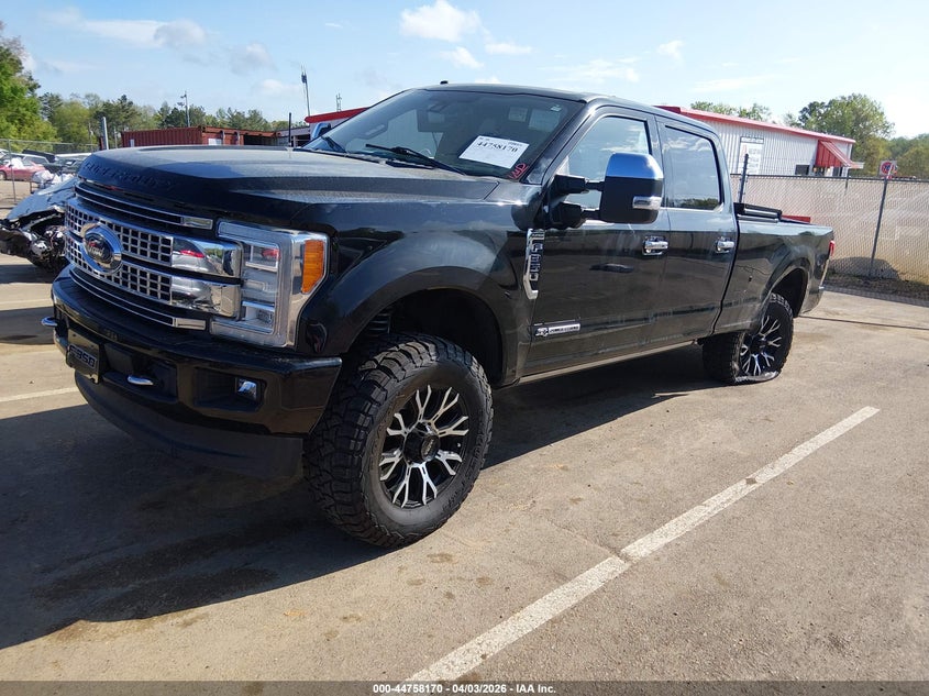 1FT8W3BT3JEC99708 2018 Ford F-350 Platinum photo 1