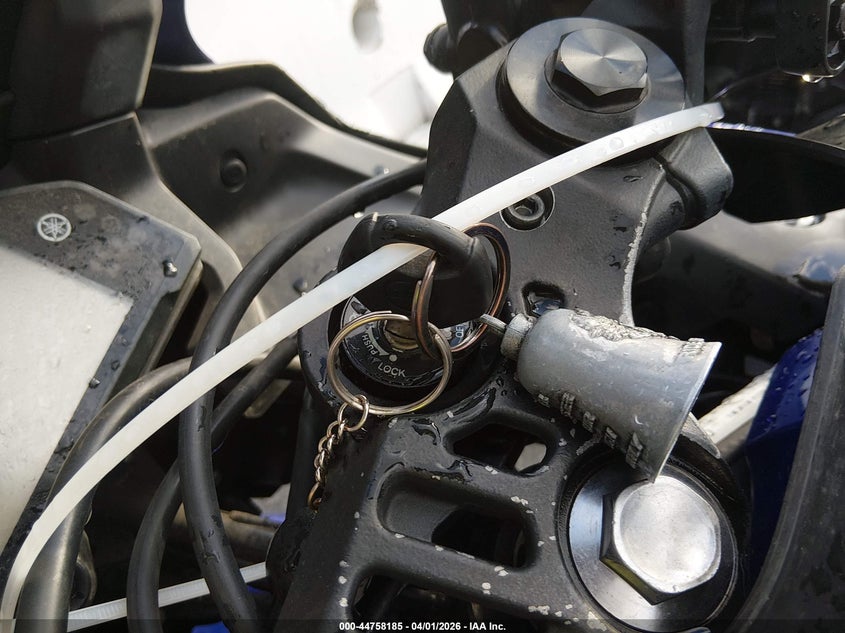 2024 Yamaha Yzfr3 A VIN: MH3RH18Y1RK017943 Lot: 44758185