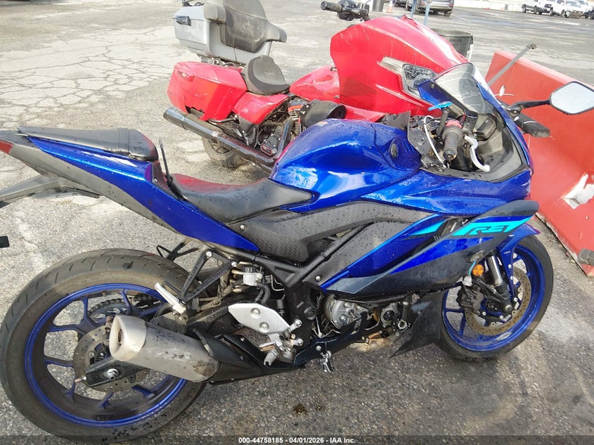 2024 Yamaha Yzfr3 A VIN: MH3RH18Y1RK017943 Lot: 44758185