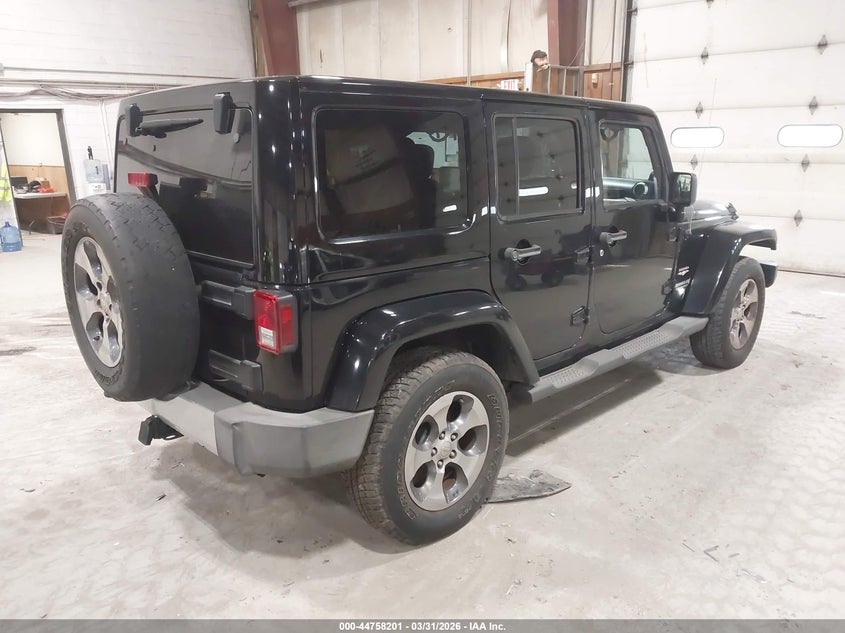 2011 Jeep Wrangler Unlimited Sahara