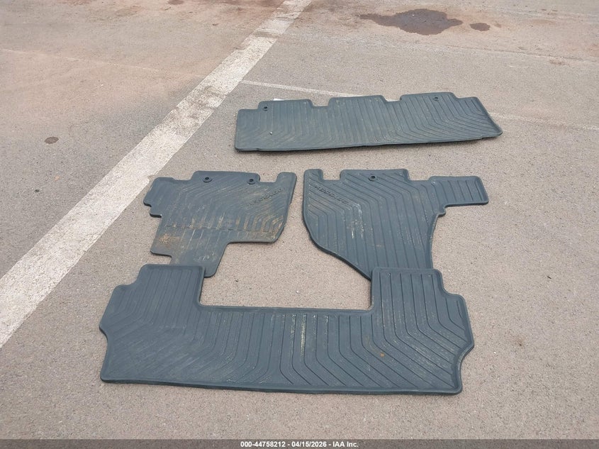 2012 Honda Odyssey Ex-L VIN: 5FNRL5H69CB002310 Lot: 44758212