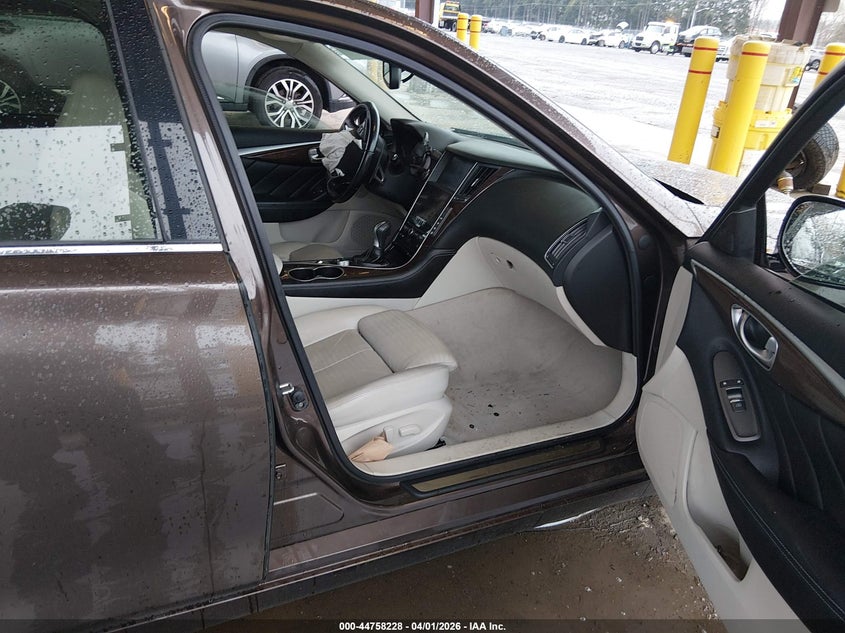 2014 Infiniti Q50 Sport