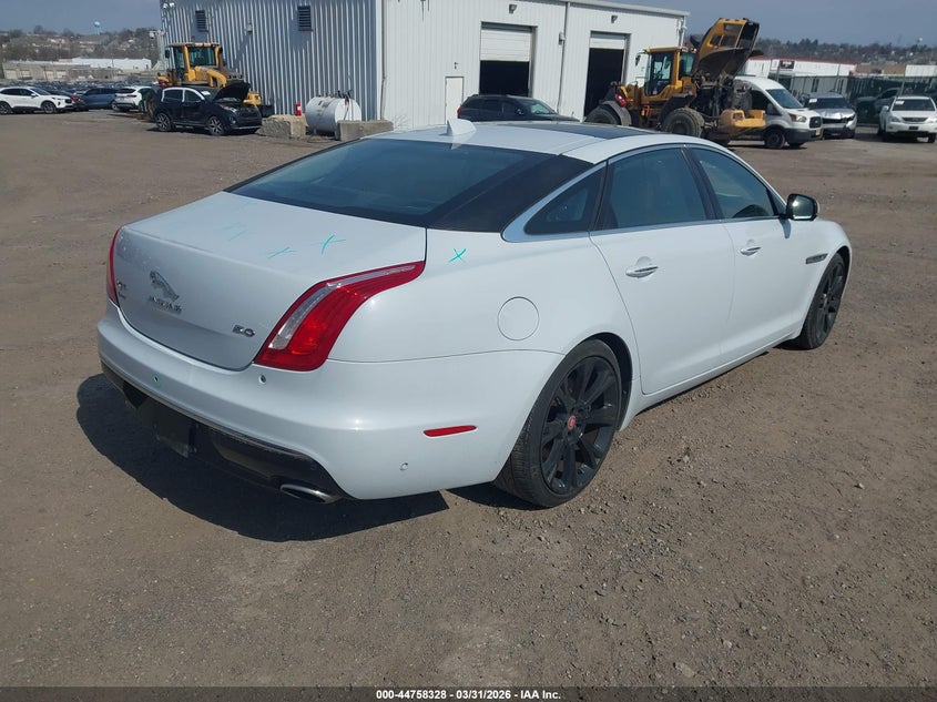 2016 Jaguar Xj