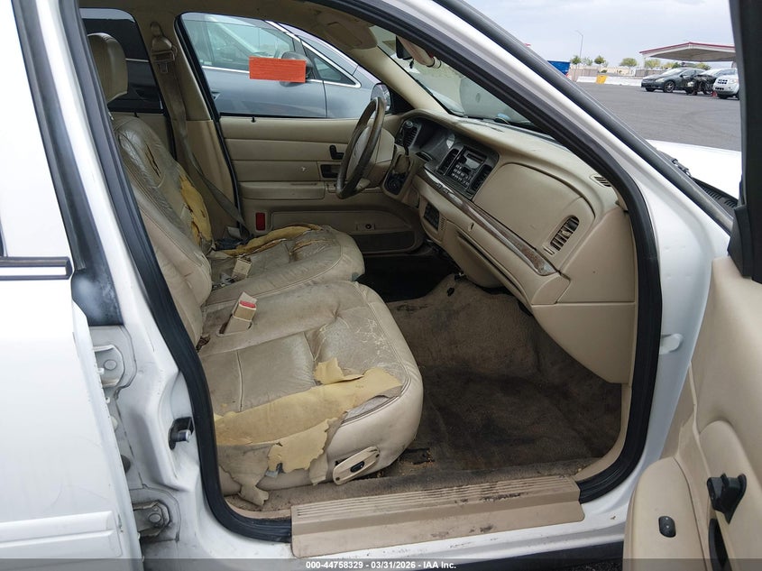 2008 Ford Crown Victoria Lx VIN: 2FAFP74VX8X128897 Lot: 44758329