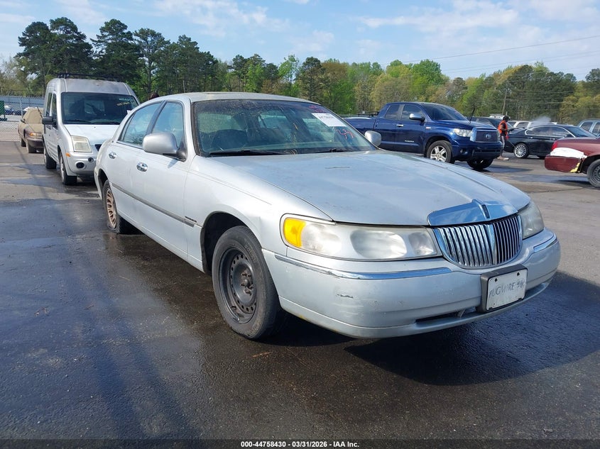 1999 Lincoln Town Car Cartier