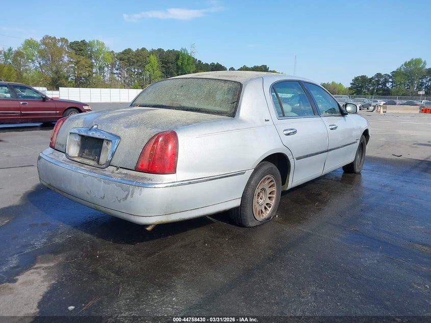 1999 Lincoln Town Car Cartier