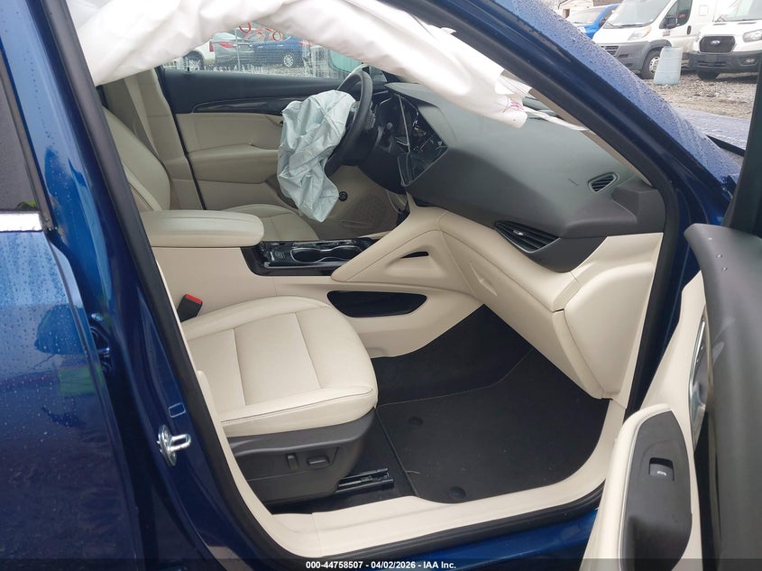 2023 Buick Envision Essence Awd