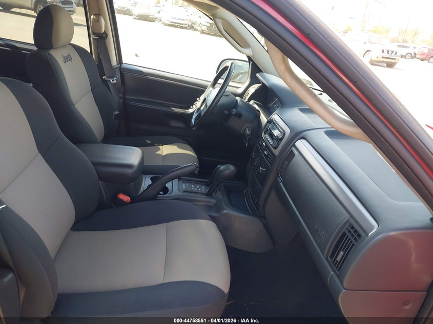 2004 Jeep Grand Cherokee Laredo