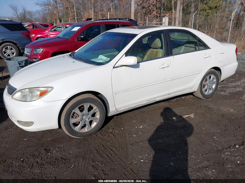 2004 Toyota Camry Le