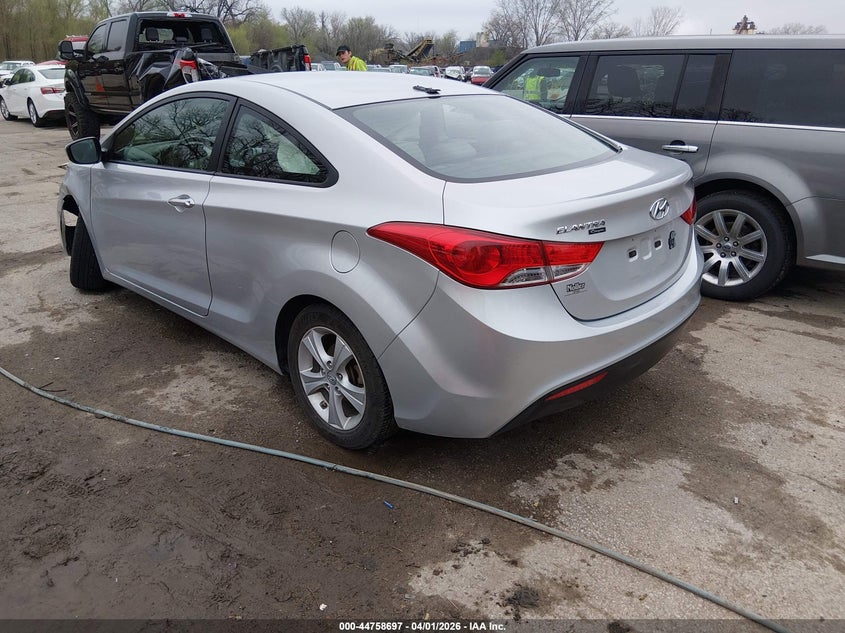 2013 Hyundai Elantra Gs