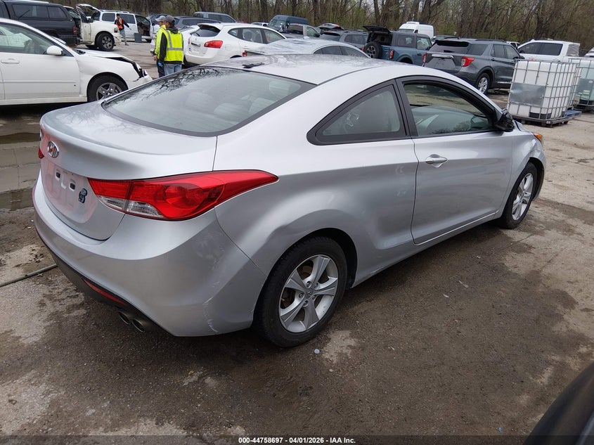 2013 Hyundai Elantra Gs