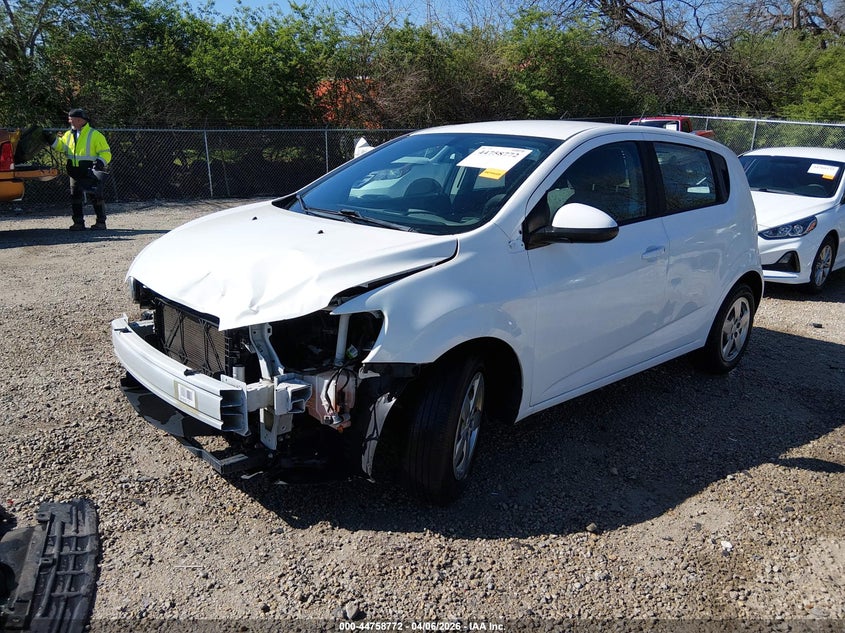 2016 Chevrolet Sonic Ls Auto