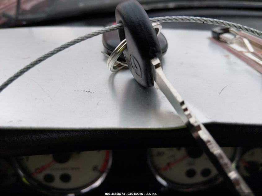 2001 Mazda Mx-5 Miata Ls/Special Edition VIN: JM1NB353310211912 Lot: 44758774