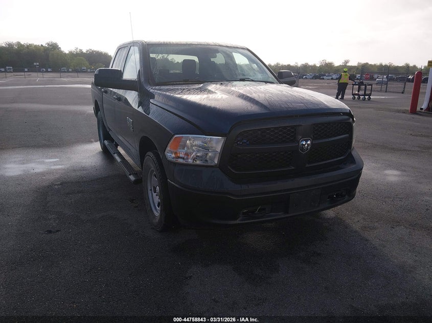 2019 Ram 1500 Classic Tradesman 4X4 5'7 Box