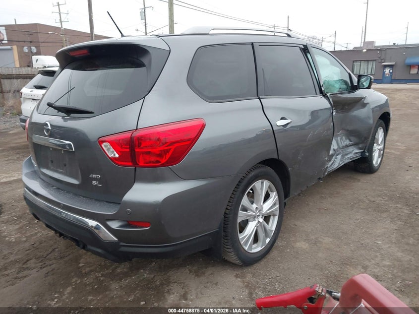 2018 Nissan Pathfinder Sl